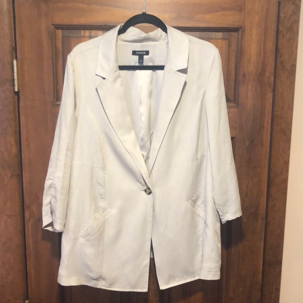Torrid linen blazer